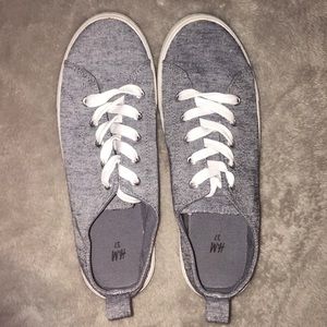 H&M Patterned Sneakers